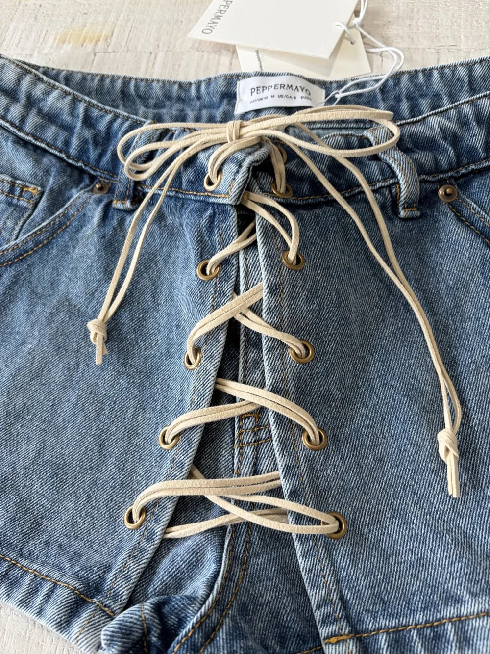 Peppermayo Nashville Denim Skort NWT size 6 Low Rise Lace Up Mini Y2K - Picture 5 of 16
